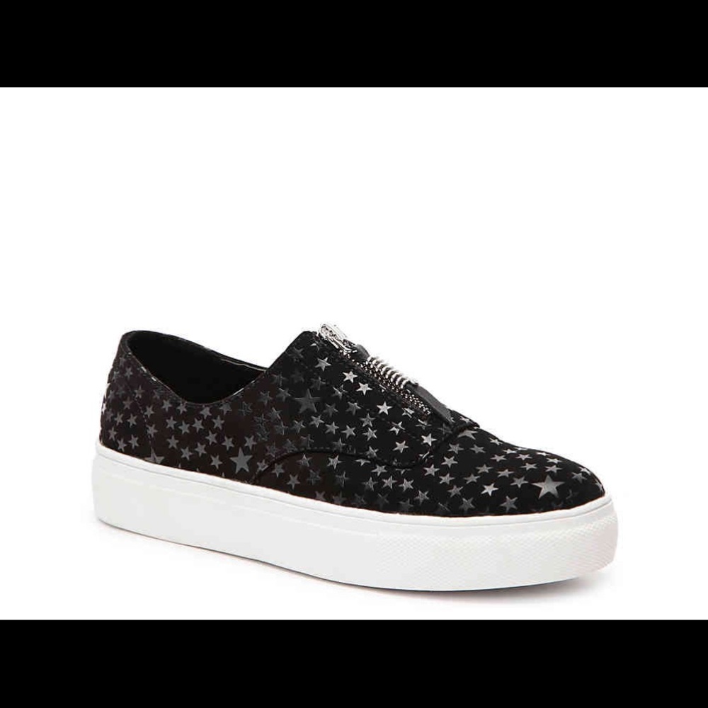 BRAND NEW, NEVER WORN! Madden Girl Slip-On Sneaker